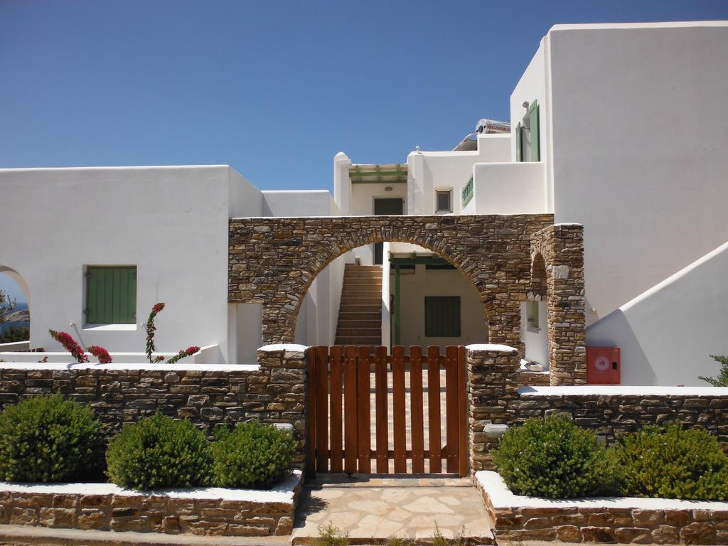 St George Antiparos Apartments And Studios Agios Georgios  外观 照片