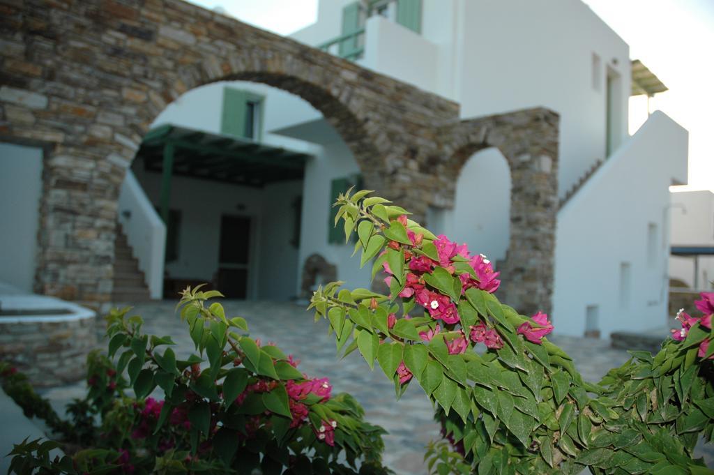 St George Antiparos Apartments And Studios Agios Georgios  外观 照片
