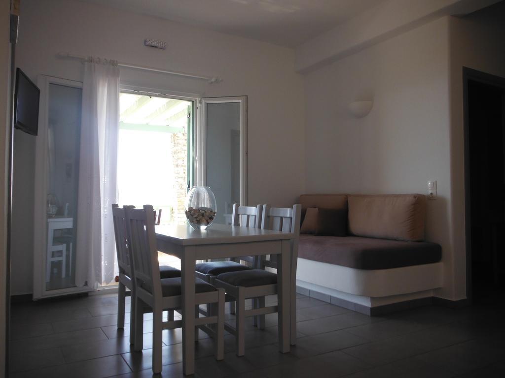 St George Antiparos Apartments And Studios Agios Georgios  外观 照片